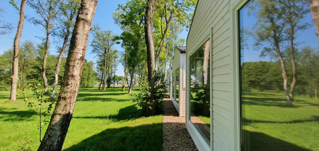 Lumi Resort Domki Letniskowe Z Podgrzewanym Basenem Rewal Extérieur photo