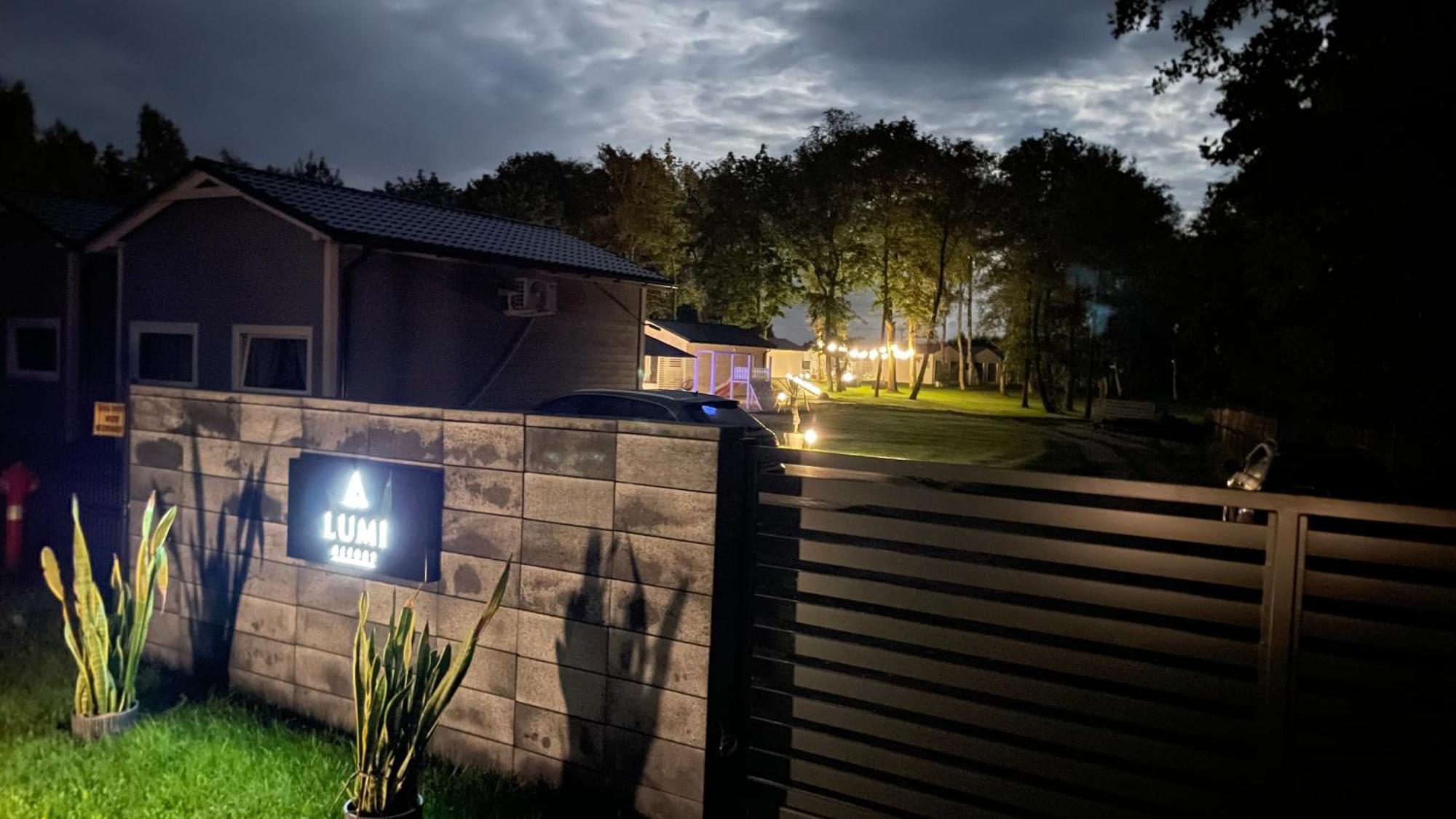 Lumi Resort Domki Letniskowe Z Podgrzewanym Basenem Rewal Extérieur photo