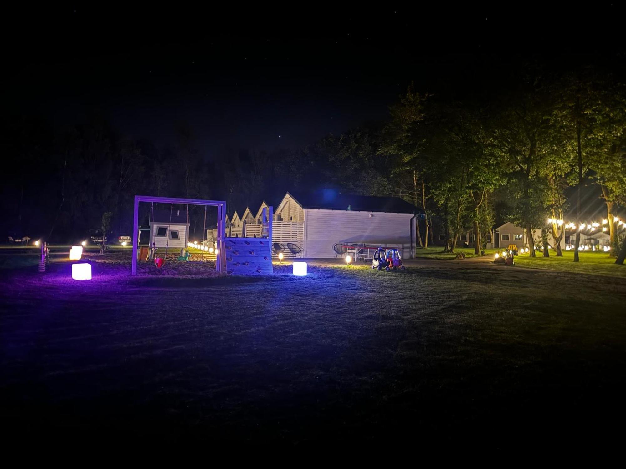 Lumi Resort Domki Letniskowe Z Podgrzewanym Basenem Rewal Extérieur photo